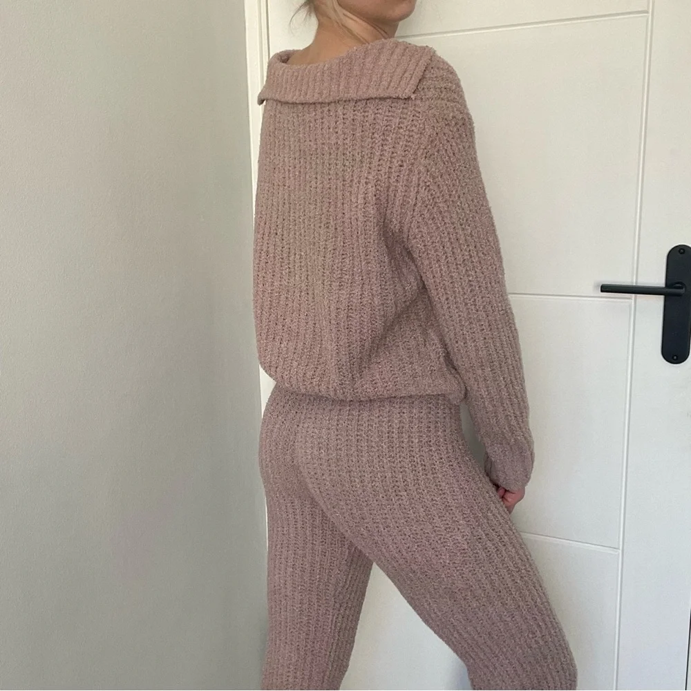 Jumper and pants set - Picture 3 of 5